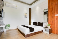 Super Collection O Jaigaon Near Bhutan Gate, Alipurduar