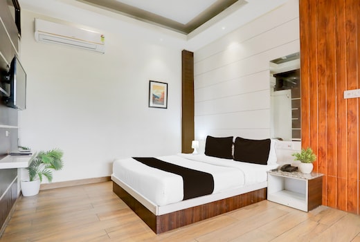 Super Collection O Jaigaon Near Bhutan Gate