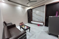 Luxury villa for home stay peaceful area, Mathura