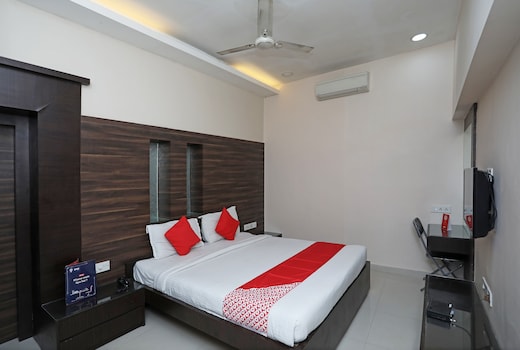 Hotel O South Fern