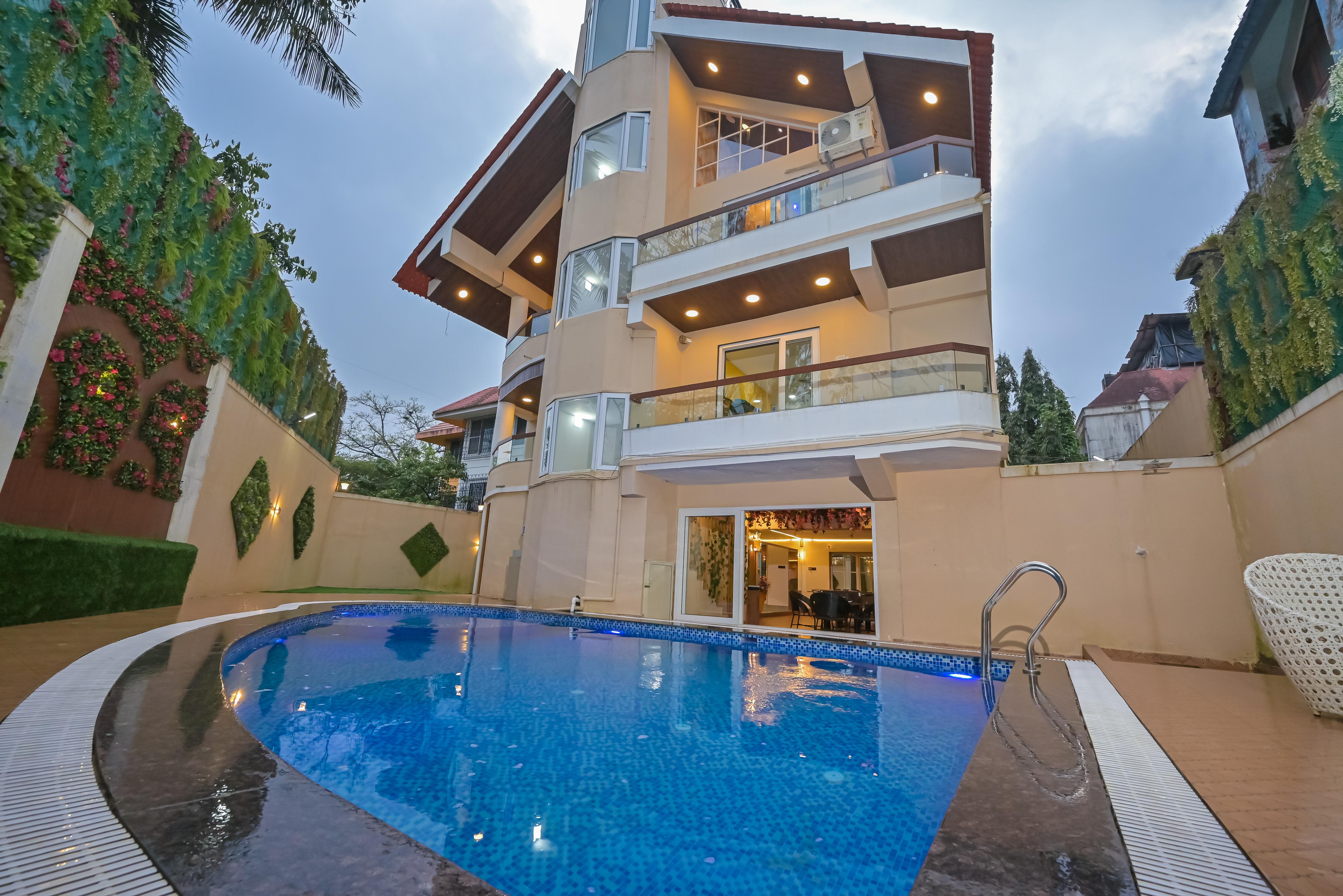 6 BHK World Villa w Themed Rooms by Jalanta Stays - Tap to explore photos