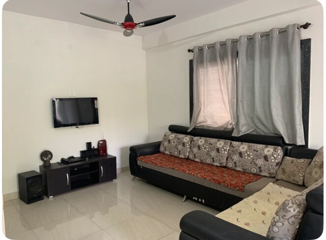 1 bhk elegant on Wardha road with Wifi - Tap to explore photos