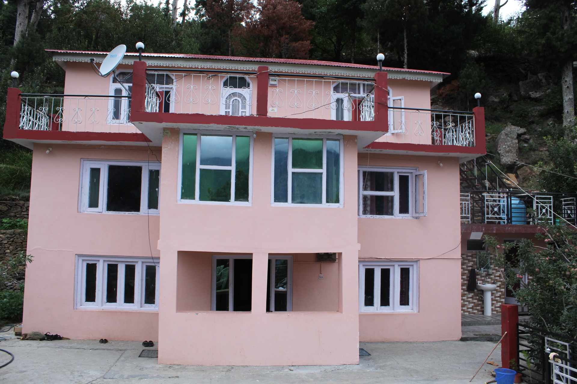 The Bliss Home Stay Kalpa - Tap to explore photos