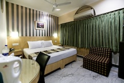 Cedar Court | Rooms & Restaurant, Delhi