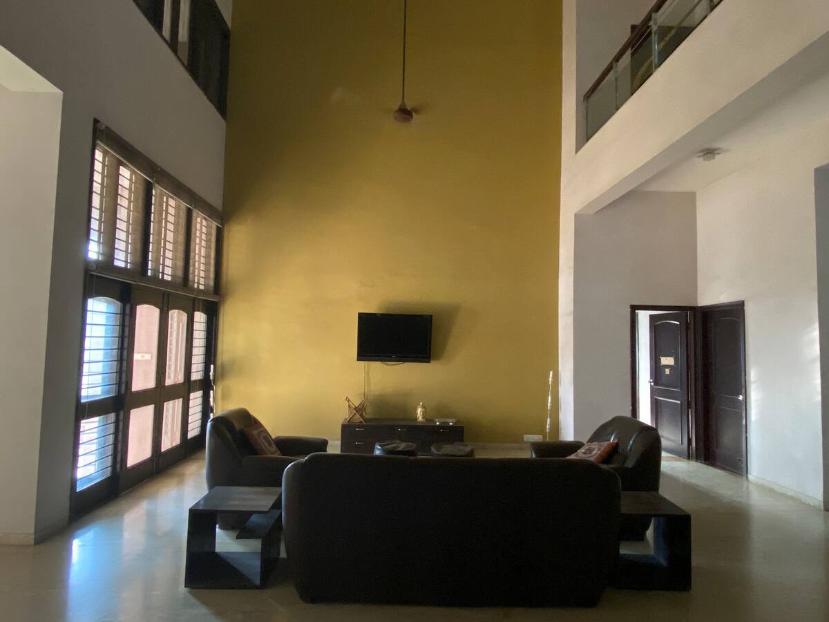 Kuldip Niwas Holiday Home - Tap to explore photos