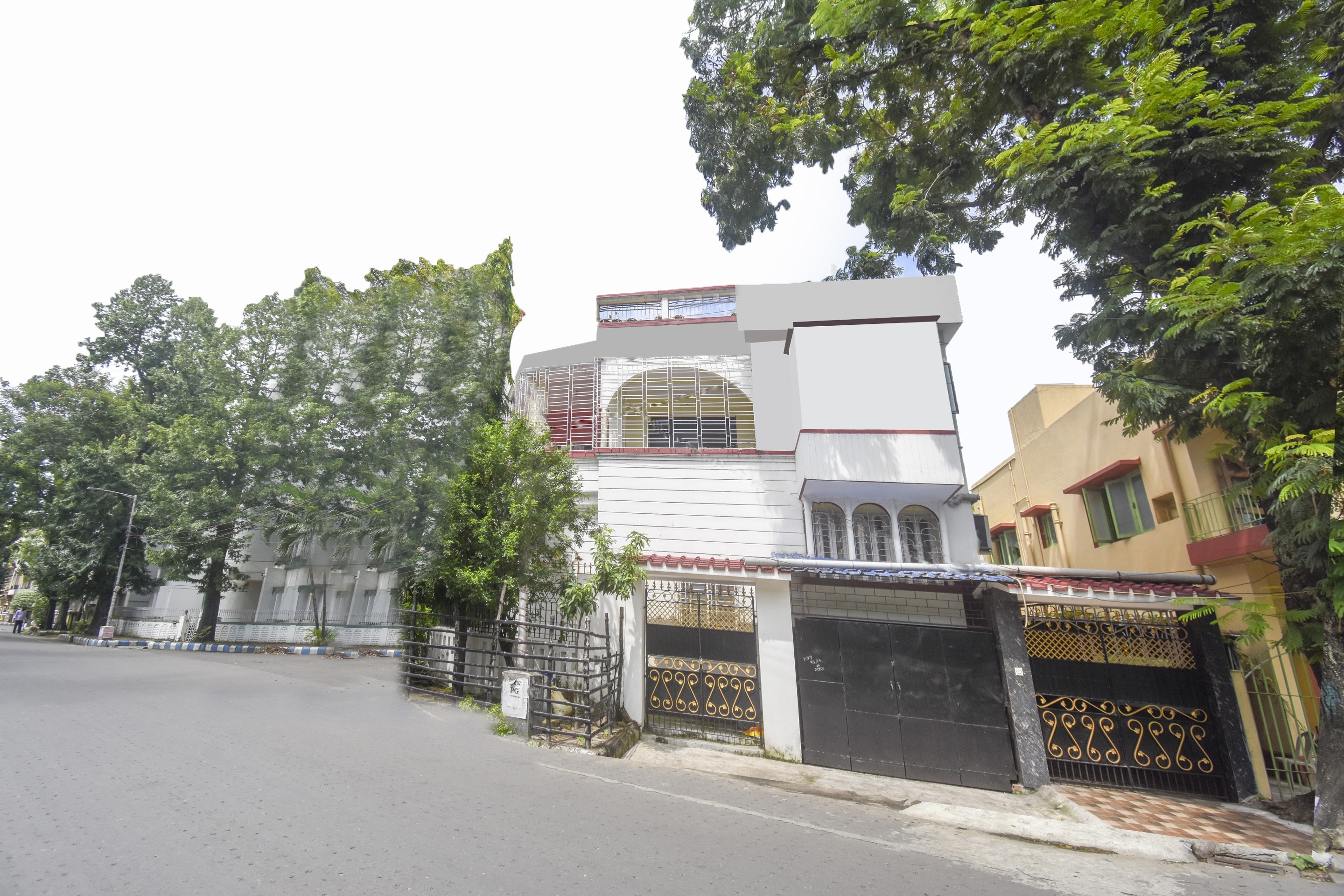 OYO Metro Inn - Tap to explore photos