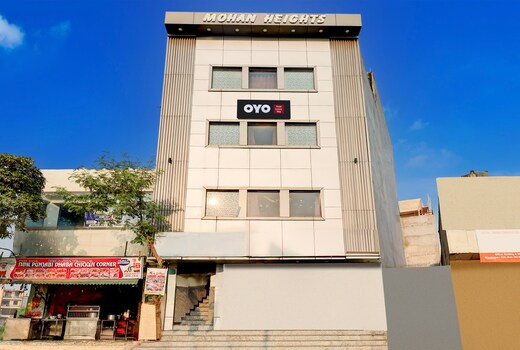 SHREE JII LUXURY HOTEL