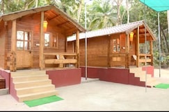 Adinarayan Wooden Cottages, Malvan