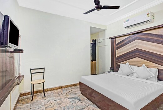 Hotel O Neethu Residency