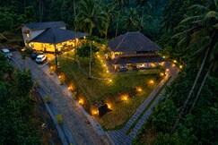 The Wild Pool Resort Anakulam , Munnar by VOYE HOMES, Munnar