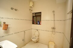 Rankala LakeView 3BHK Penthouse, Panhala