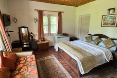 Wazir House - Heritage Home Stay, Srinagar