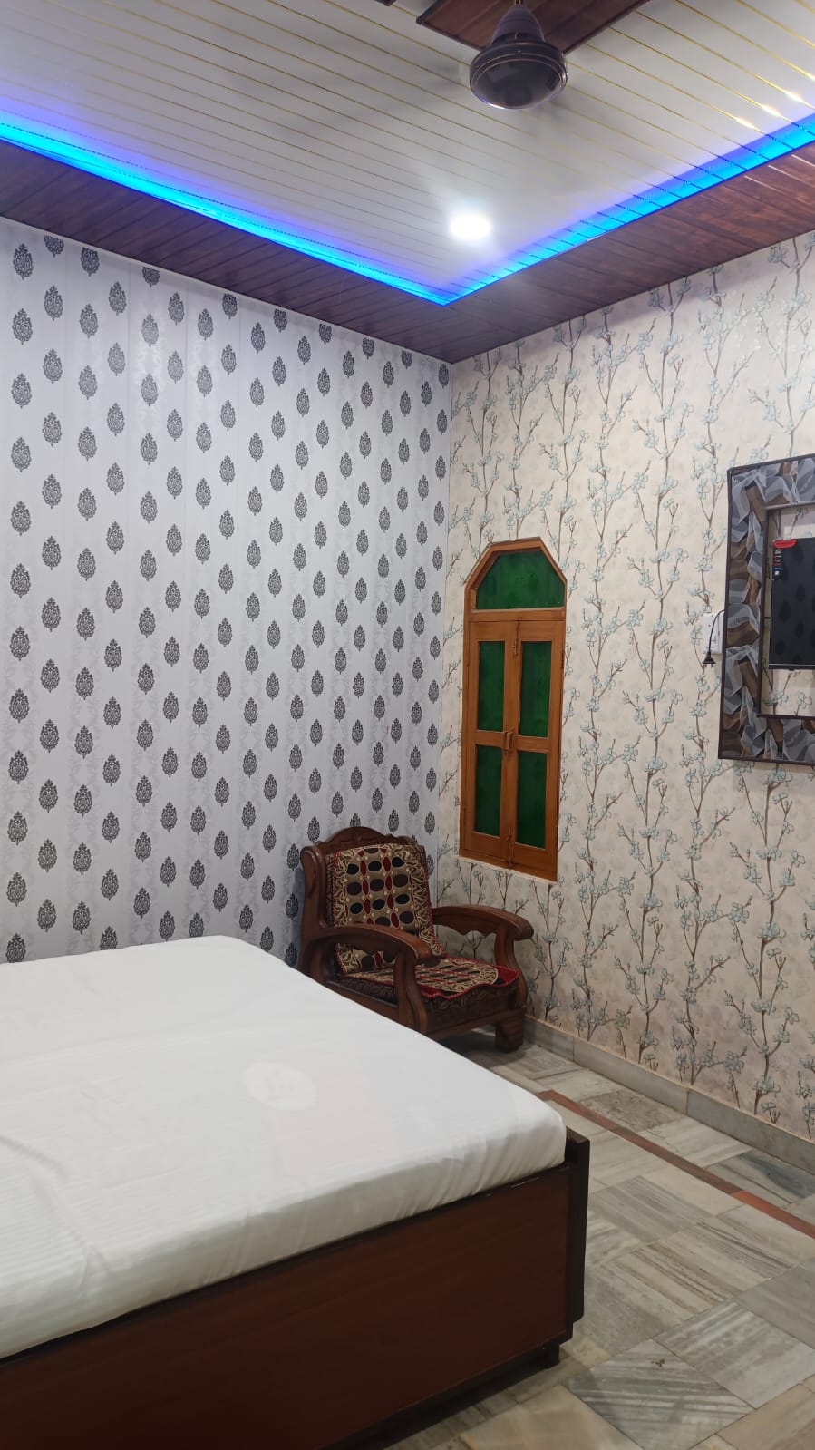 jay durga guest house - Tap to explore photos