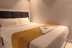 Grand Dyad Hotel - Near Kokilaben Hospital Andheri West, Mumbai