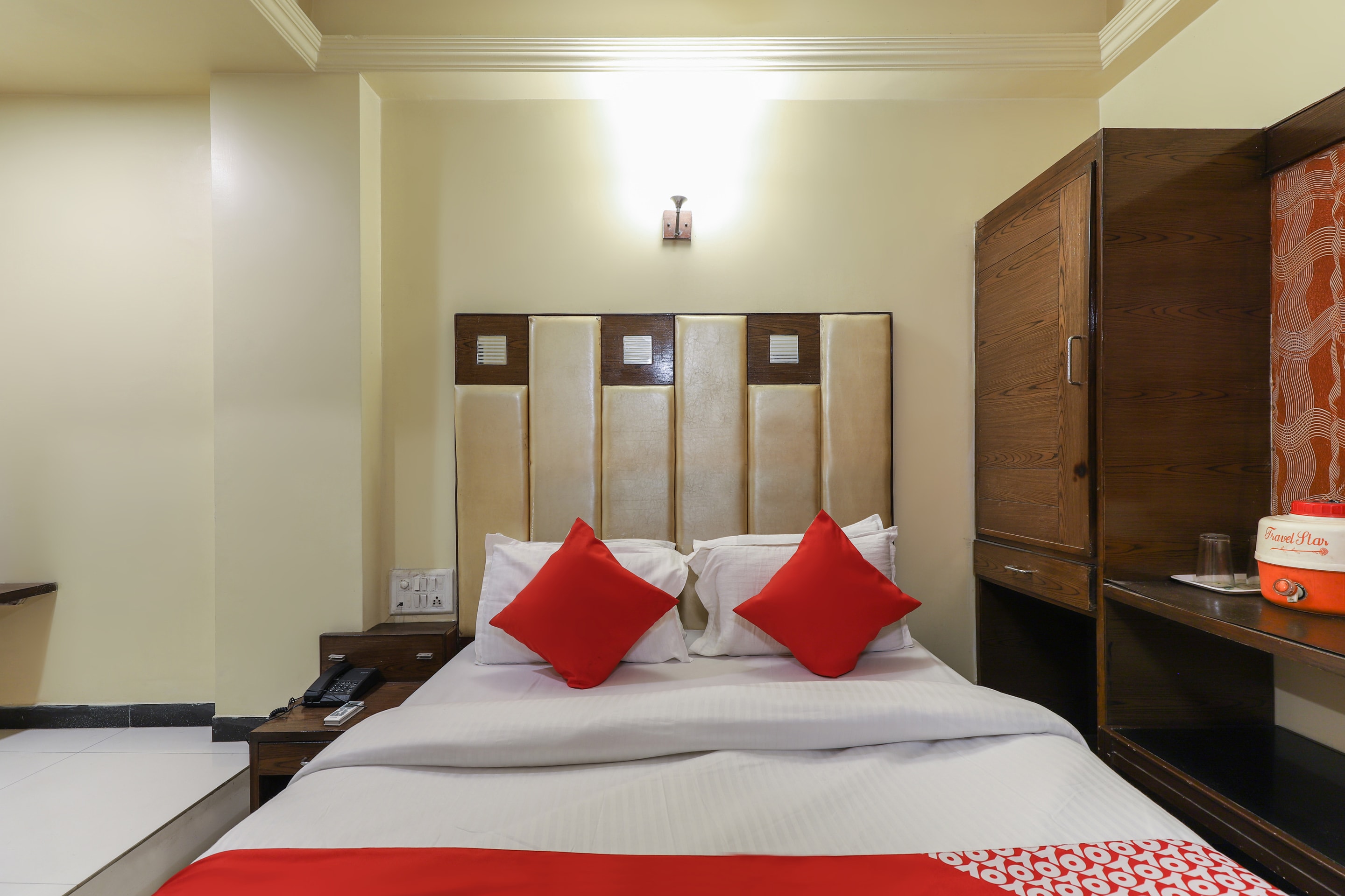 Hotel O Kanchan Palace - Tap to explore photos