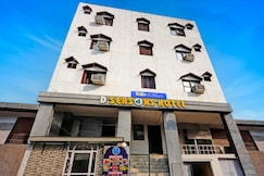 FabHotel D Season, Agra