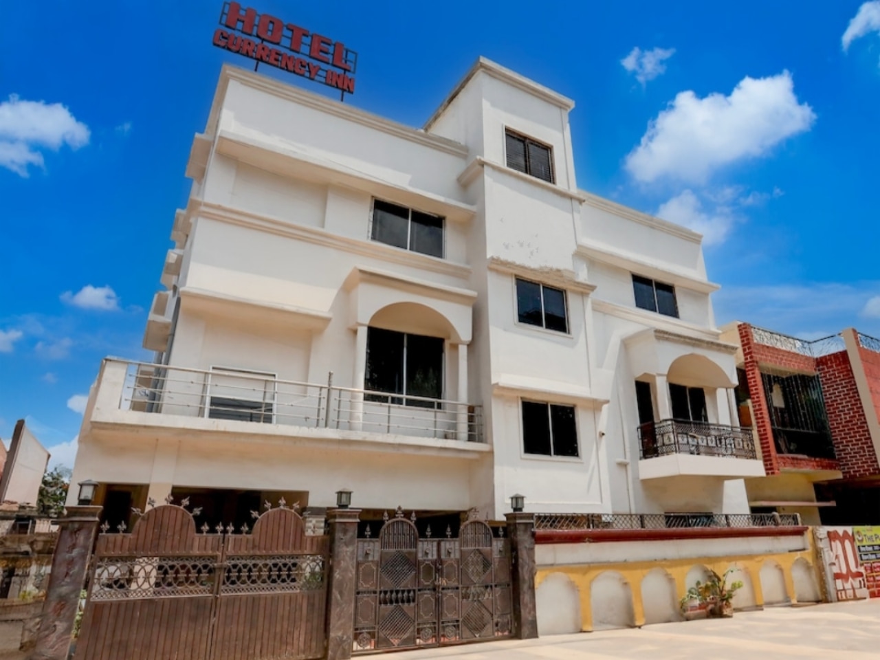 Hotel Currency Inn, New Rajendranagar - Tap to explore photos