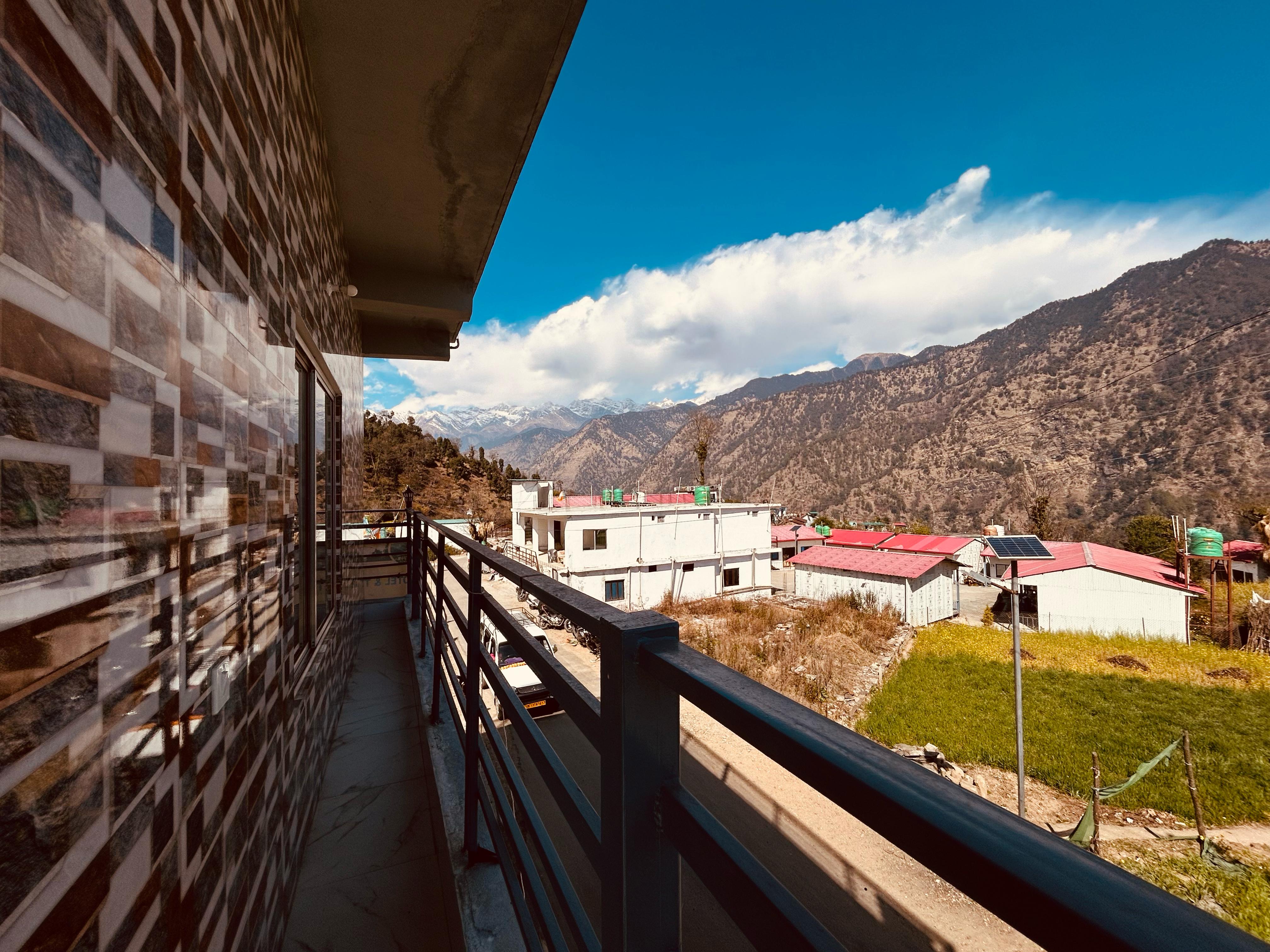 Hill view hotel and tourist lodge - Tap to explore photos