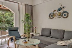 tisyastays | D'Retreat 1BHK Apartment with Infinity Pool, 5mins to beach, Goa