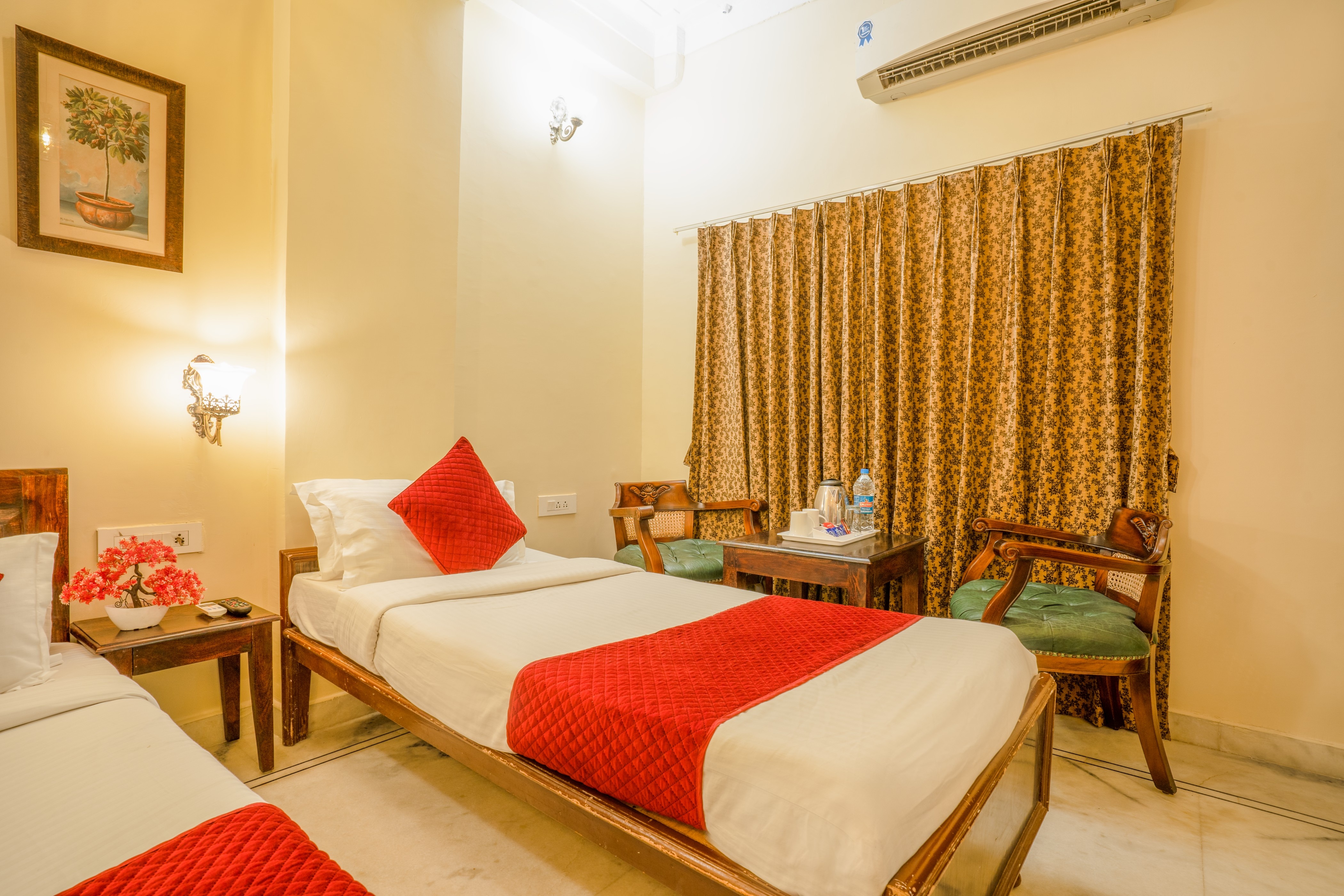 Tripli Hotels Shiv Villas - Tap to explore photos