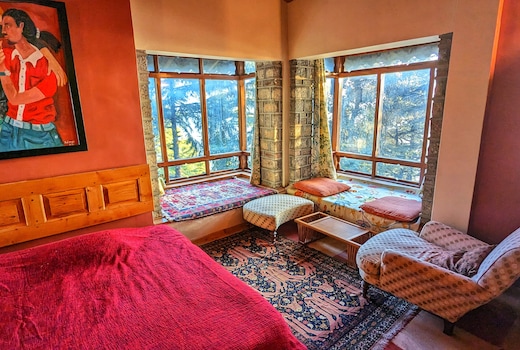 Mountain View 3bhk Near Mall Road Deodar Retreat