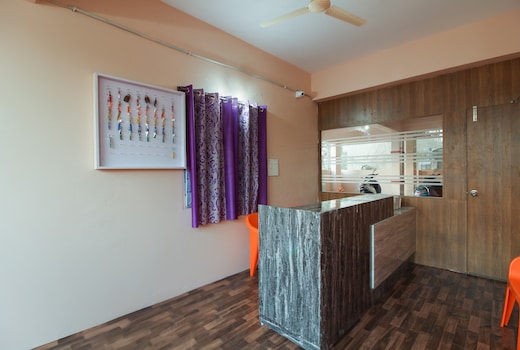 Hotel O S V Residency