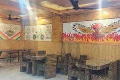 Hotel Neelkanth Kasauli, Kasauli