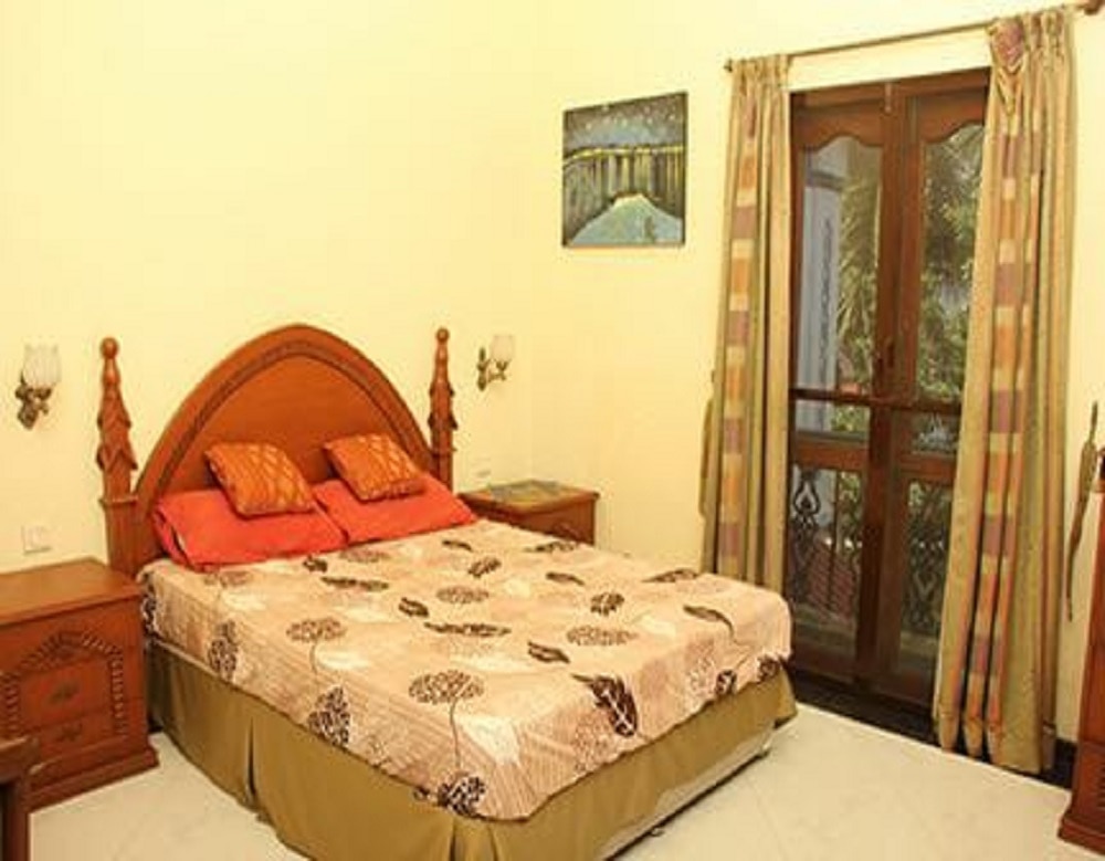2 BHK Luxury Villa Near Baga Beach Arpora Goa - Tap to explore photos