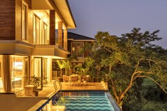 Modern 4BHK Villa, Scenic Field View, Heated Pool (Panache V7), Goa