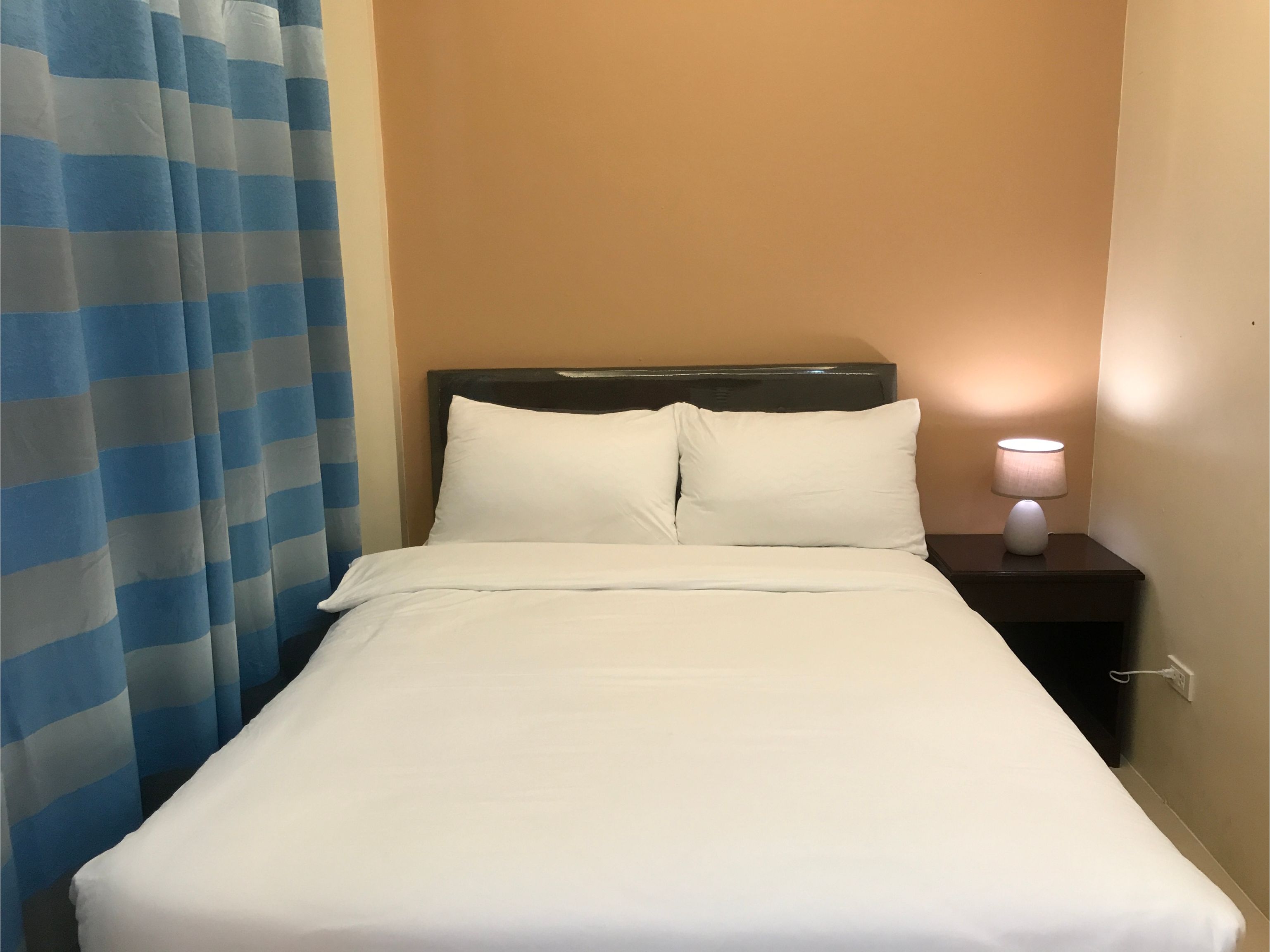 OYO 601 Guest Hotel - Tap to explore photos