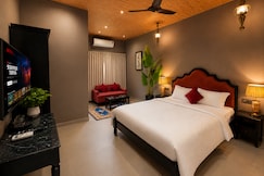 Guru Shikhar Heights - Highest Hotel in Mount Abu (5700 feet), Mount Abu
