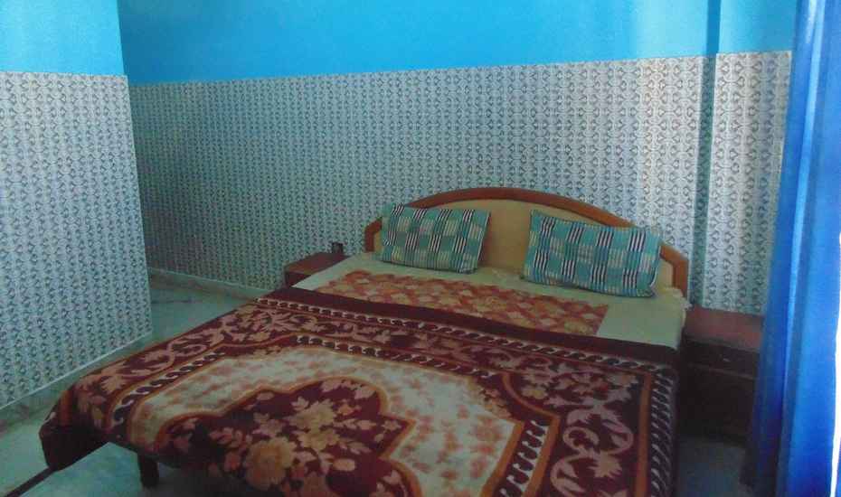 Hotel Geeta Lodge Katra - Tap to explore photos
