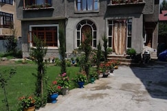 Natures Homestay, Srinagar