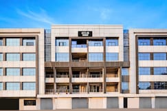 Hotel O Vanya Palace, Ahmedabad