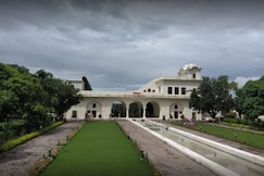 Yadavindra Garden Tourist Resort, Kalka