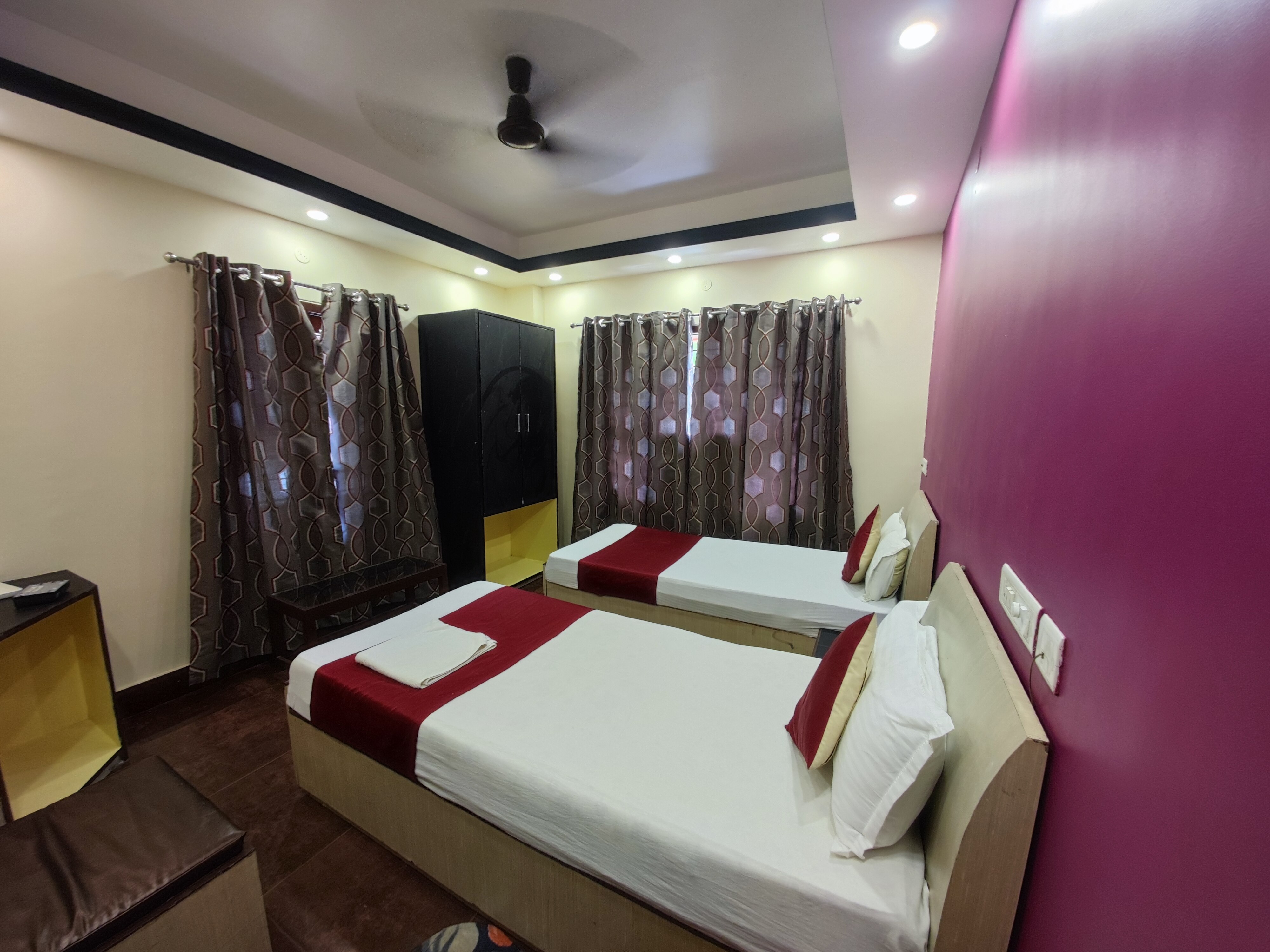 PJ'S Bliss Hotel - Tap to explore photos