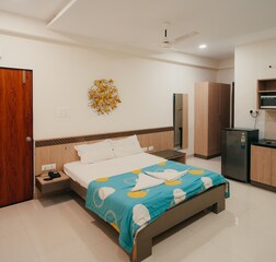 Studio Rooms with Kitchen