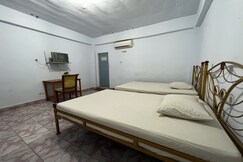 Hotel O Surya HotelNearTaman Anggrek Pkk Watansoppeng, Soppeng