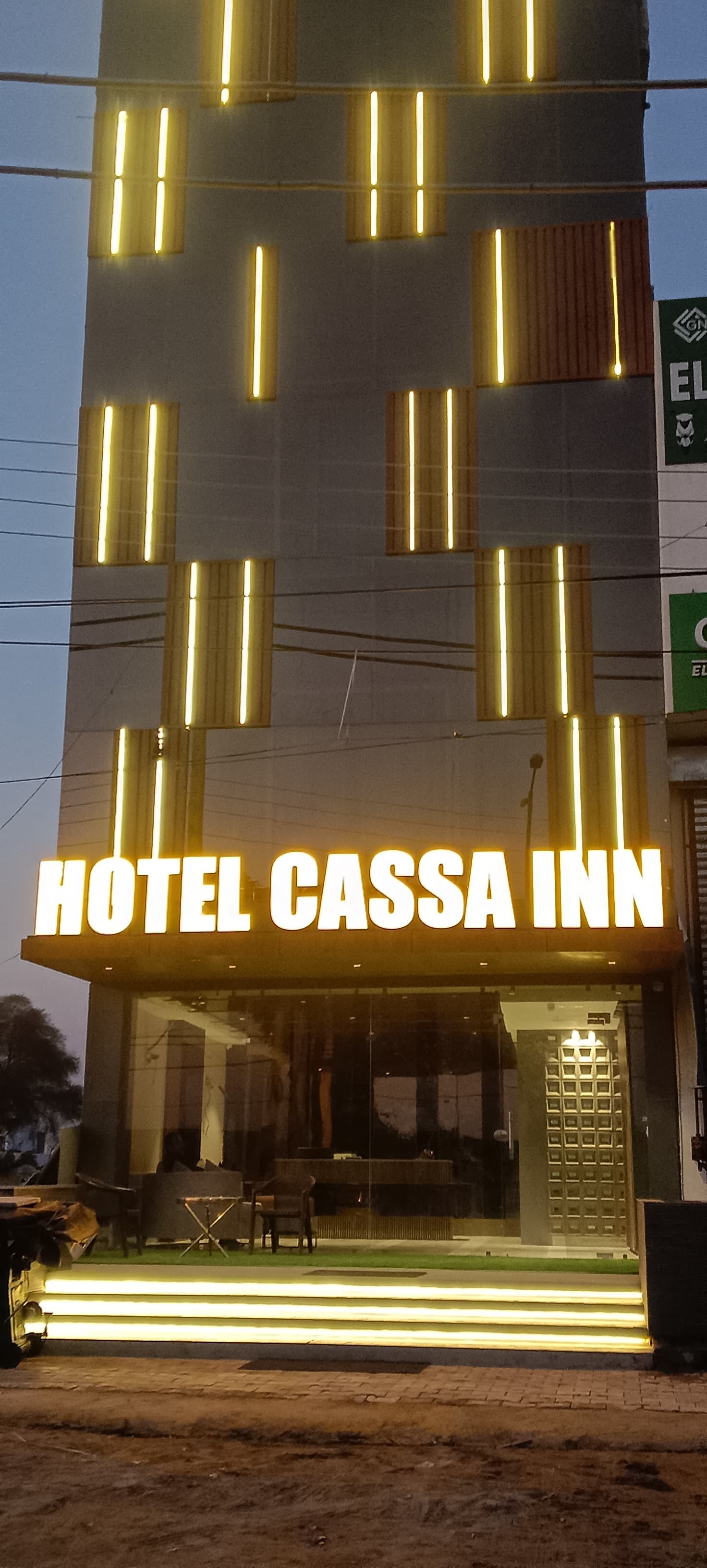 HOTEL CASSA INN - Tap to explore photos