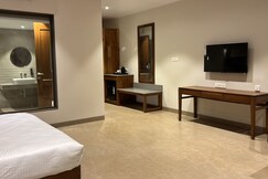 Reveridge Resort And Spa, Dapoli