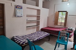 Kokan nyahari nivas, Rajapur