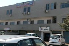 Hotel Golden, Rajkot