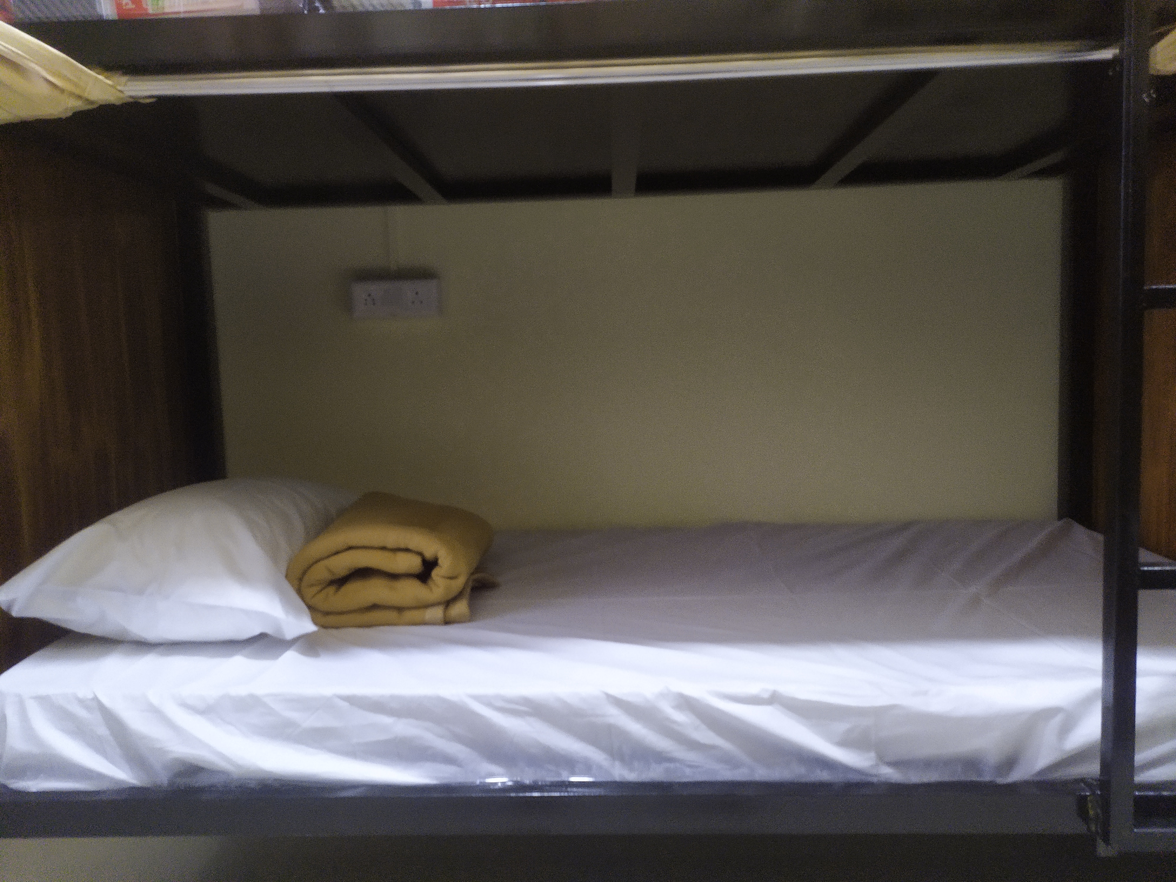 Backpackers Inn - Tap to explore photos