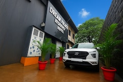 Hotel Dream Palace  Near US Consulate, Bandra Kurla Complex (BKC), Mumbai, Mumbai