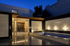 Casa villa, Noida