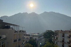 Adorable Gateway 1BHK APT Tapovan, Rishikesh