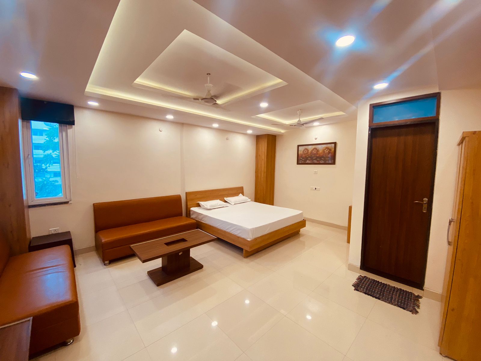 AGARWAL HOME STAY - Tap to explore photos