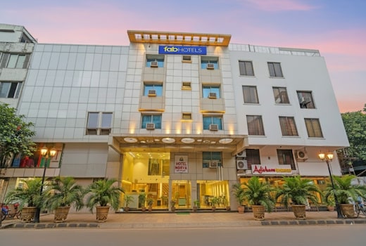 FabHotel Morya Regency
