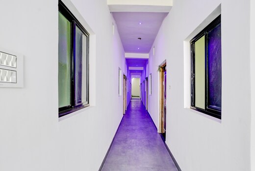 SPOT ON The Era Hotel