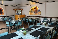 The Shark Inn Residency, Rewa